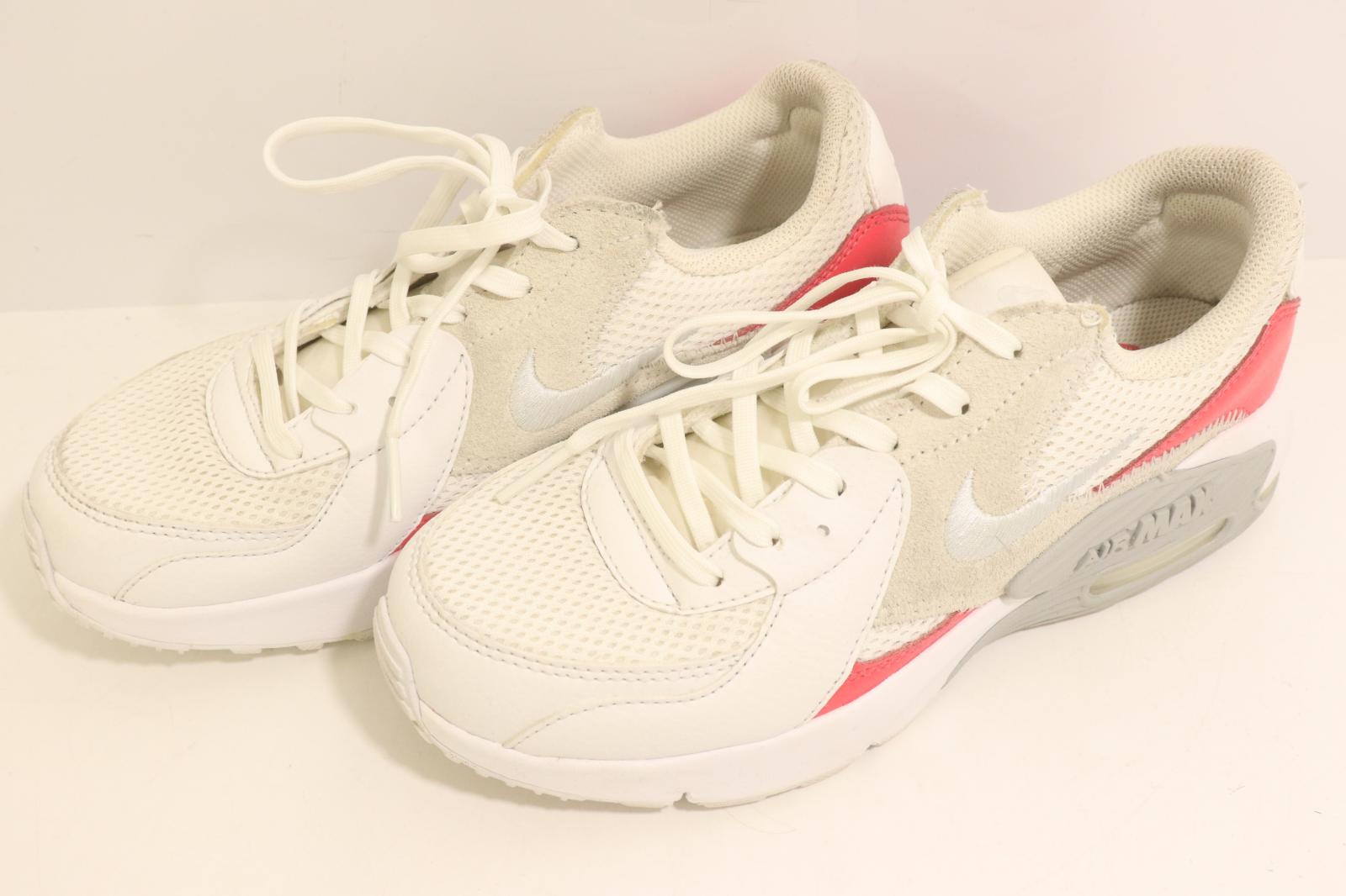 【中古】 NIKE レディーススニーカー 23.5cm W AIR MAX EXCEE NIKE 23.5cm 白 ホワイト ロゴ