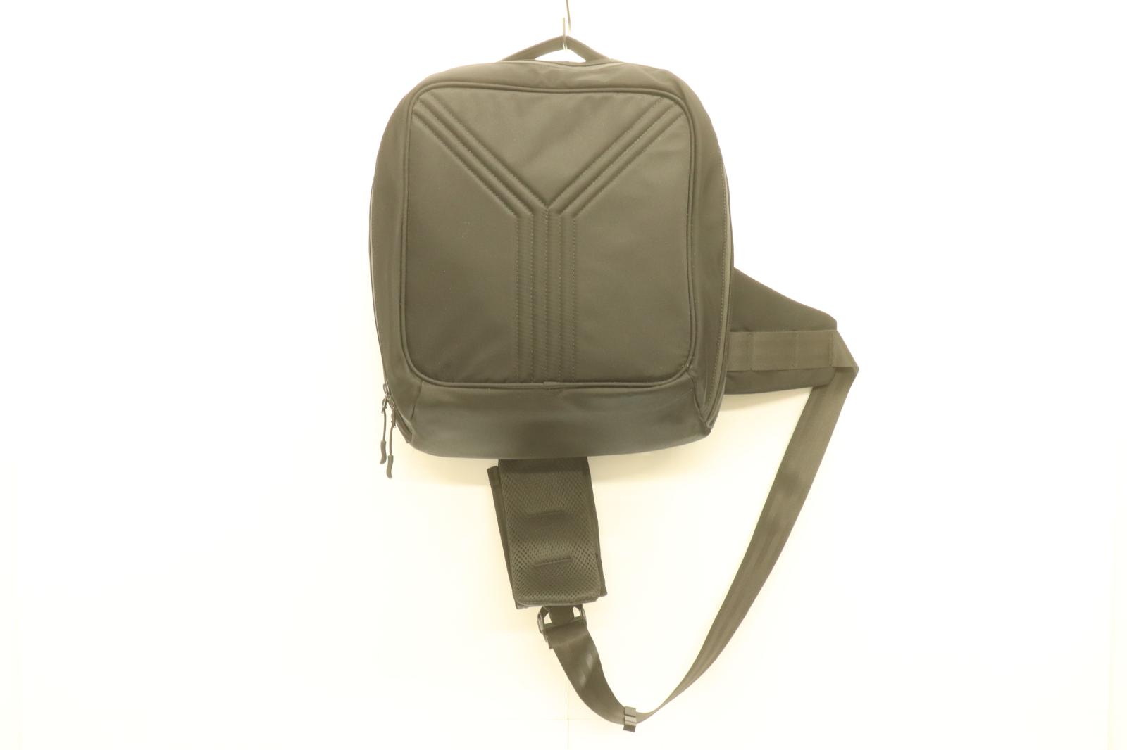 Rakuten - 【中古】 YAK PAK メンズショルダーバッグ -- Record Bag YAK PAK -- 黒 ブラック