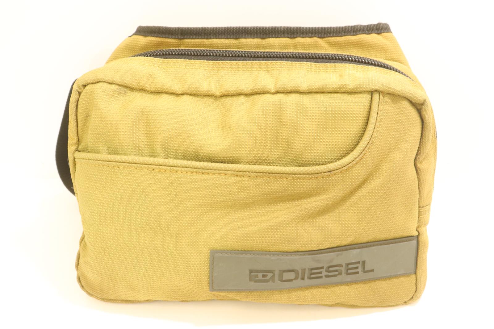 【中古】 DIESEL メンズウエストポーチ -- ウエストポーチ DIESEL -- カーキ