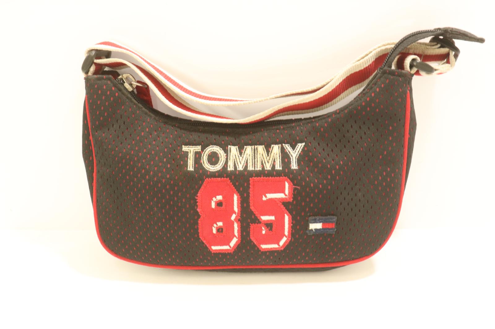 Rakuten - 【中古】 TOMMY HILFIGER レディースハンドバッグ -- ハンドバッグ TOMMY HILFIGER -- 黒 ブラック 刺繍