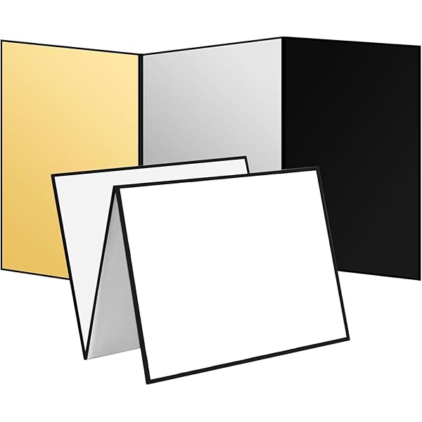 レフ板 反射板 1枚4色 4-in-1 一面真っ白、黒、金、銀 A3サイズ 補光/吸光/輪郭強調 折り畳み可 コンパ..