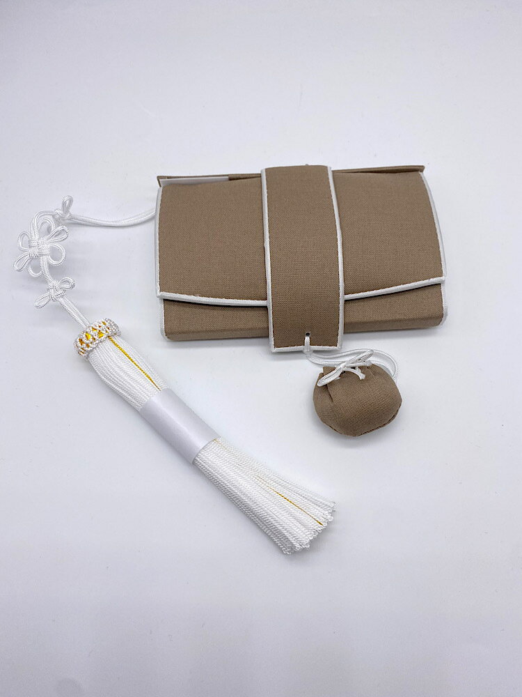 【送料無料】花嫁和装 はこせこ かいけん 新品 婚礼用 筥迫 懐剣2点セット　カフェオレ色系