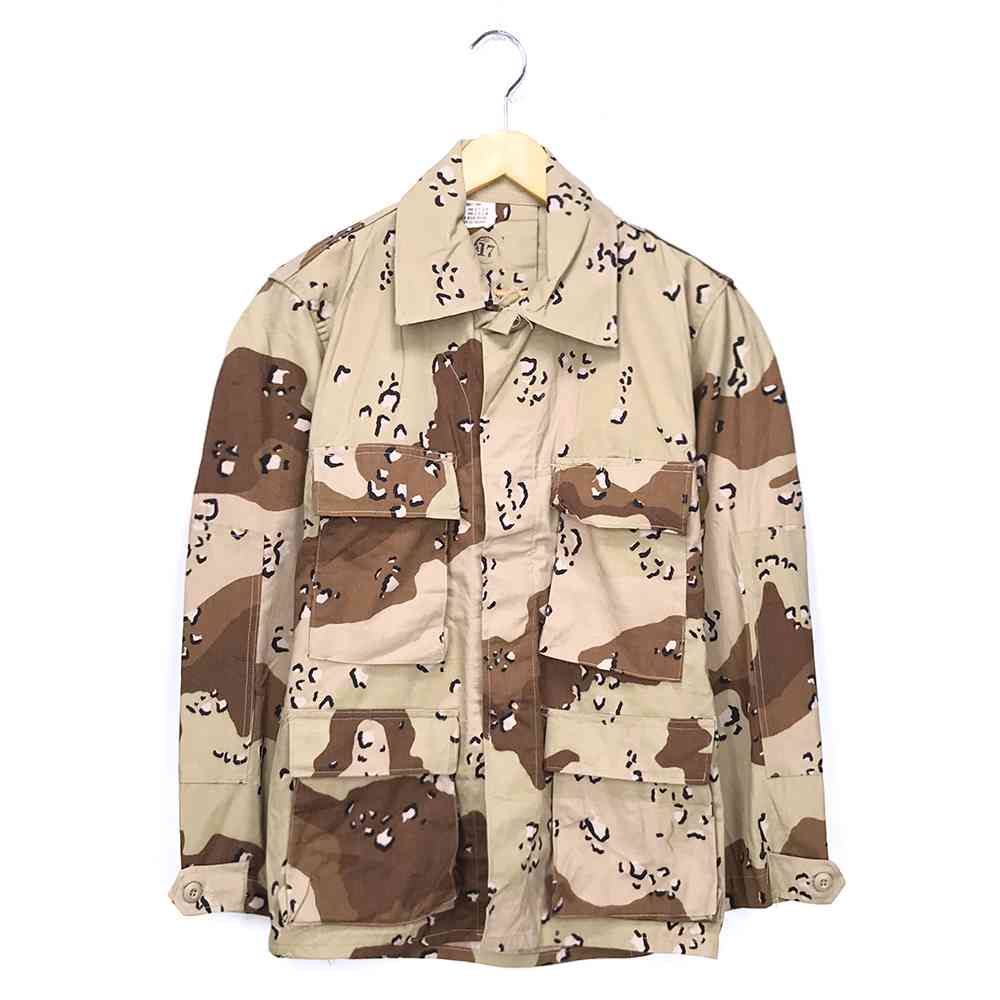 ミリタリーシャツ サイズ表記 S ベージュ チョコチップ 迷彩 カモフラ military 長袖 ブラウン brown 茶 古着【中古】wv2005-1991