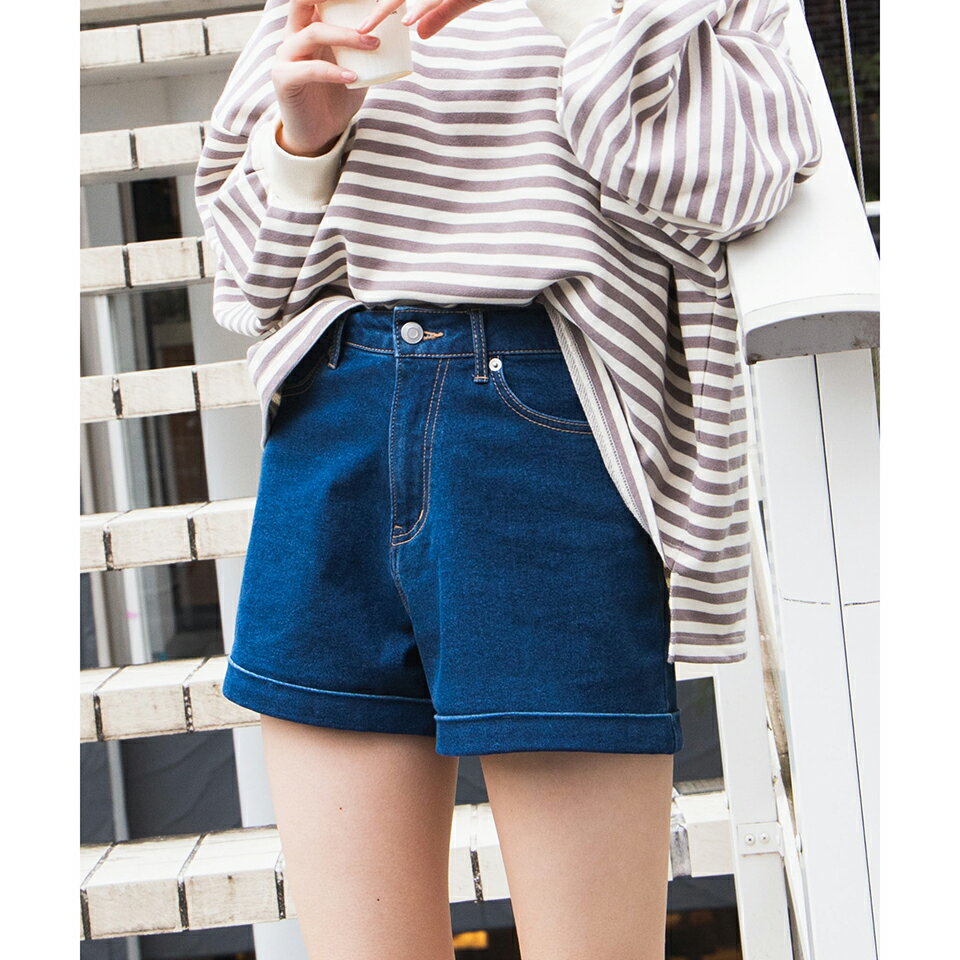 送料無料 ハイウエストショートパンツ パンツ レディース ショートパンツ ショーパン ショーツ ボトムス ボトム デニム デニムショーパン ハイウエスト WEGO ウィゴーのサムネイル