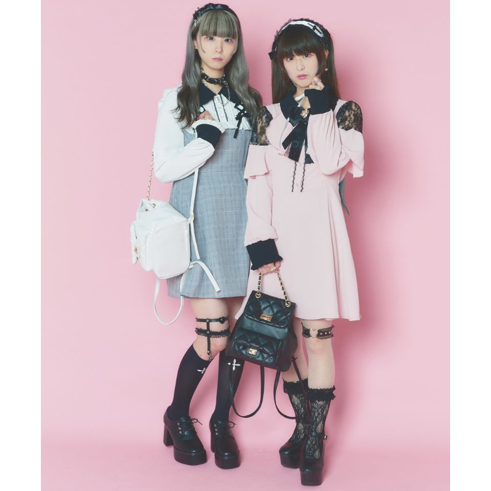 【SALE7699円→4949円】肩空きフリルワンピース レディース ワンピース フリル ガーリー 地雷系 量産型 WEGO ウィゴーのサムネイル