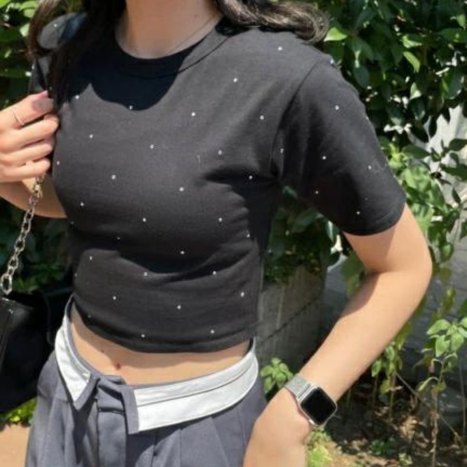 【SALE3299円→1999円】ラインストーンドットちびT Tシャツ レディース トップス カットソー 半袖 ちびT ラメ ストーン 秋服 WEGO ウィゴーのサムネイル