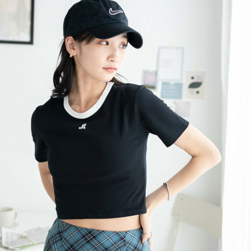ワンポイントリンガーちびT レディース Tシャツ トップス カットソー 半袖 ショート丈 ちびTシャツ 夏 秋 WEGO ウィゴーのサムネイル