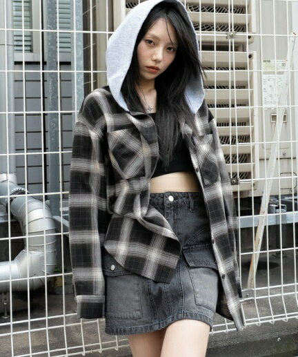 ＼20％OFFクーポン利用で2640円／【SALE 3959円→3299円】25秋新作 裏毛フードチェックシャツ レディース トップス シャツ 長袖 チェック柄 フード付き レイヤード 重ね着風 おしゃれ かわいい 羽織り 秋服 冬服 WEGO ウィゴーのサムネイル