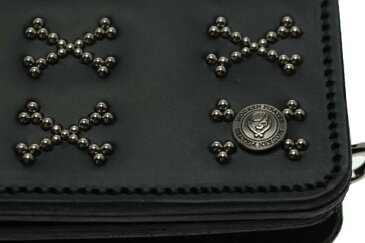 小さなクロスボーンがPOPで可愛いです!!【Arranged Cross Bone Studs Long Wallet/Modern Pirates】モダンパイレーツ・クロスボーン・スタッズ・スカル・髑髏・パンク・財布・札入れ・ウォレット・小銭入れ