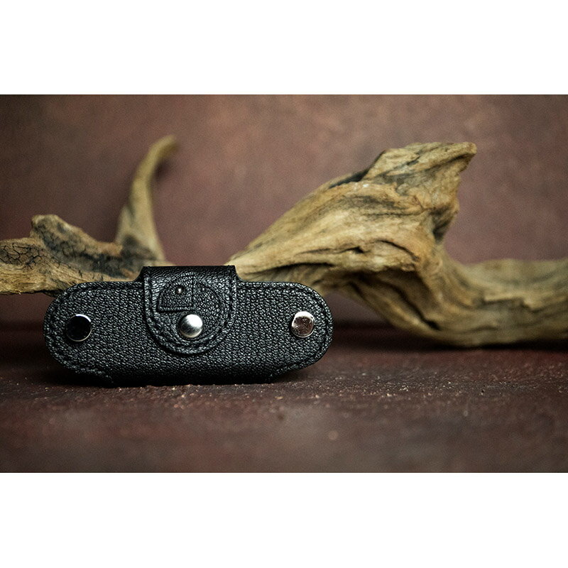 88色からオーダー可！！ カメレオン デザイン / ヤギ革 キー オーガナイザー