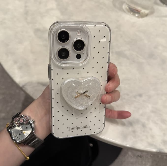 iPhone17ケース ハート 可愛い リボン ドット柄 ポップ iPhoneケース ぷっくり キュート グリップトック付き 落下防止 iPhone16ケース 耐衝撃 衝撃吸収 カメラ保護 韓国 ガジェット ハートグリッター 白 ホワイト iPhone 17 16 15 14 13 Pro Max ケース シンプル
