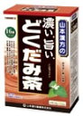 リニューアルに伴いパッケージ・内容等予告なく変更する場合がございます。予めご了承ください。 名　称 濃い旨いどくだみ茶　ティーバッグ 内容量 8g×24包 特　徴 ノンカフェインの濃くておいしい風味のどくだみ茶です。 どくだみを主原料に、ハトムギ、ハブ茶、どくだみエキスなど、からだに良い16種類の健康素材をバランスよくブレンドした、ティーバッグタイプの健康茶です。 経済的で飲みやすく、簡単です。夏はアイス・冬はホットで、ご家族の皆様のお食事時に、またマイ水筒を持って会社やおでかけなどに広くご愛用ください。 原材料 ドクダミ、ハトムギ、ハブ茶、大麦、玄米、ギムネマ・シルベスタ、杜仲茶、ウーロン茶、カキ葉、大豆、アマチャヅル、プアール茶、ナタ豆、黒豆、ドクダミエキス、カンゾウ 栄養成分表示 1杯100cc(茶葉1.33g)当たり エネルギー・・・2kcal たんぱく質・・・0g 脂質・・・0g 炭水化物・・・0.5g ナトリウム・・・4mg カフェイン 検出せず 区　分 ドクダミ茶/原産国　日本 ご注意 ◆本品記載の使用法・使用上の注意をよくお読みの上ご使用下さい。 製造元 山本漢方製薬　愛知県小牧市多気東町157番地 電話(0568)73-3131 広告文責 株式会社ツルハグループマーチャンダイジング カスタマーセンター　0852-53-0680 JANコード：4979654026079　