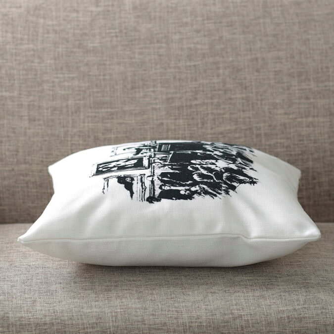 バンクシー Banksy クッションカバー オークション Auctions Cushion Cover 北欧デザイン 45×45cmリネン 天然の麻で出来たハンドメイド グラフィックアーティスト プレゼント ギフト 新生活 新居 引越し祝い 新築 子供 家 おうち おしゃれ [2]