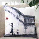 【バンクシー Banksy クッションカバー】 Cushion Cover 北欧デザイン 45×45cm リネン 天然の麻で出来たハンドメイド ハートバルーンガ...