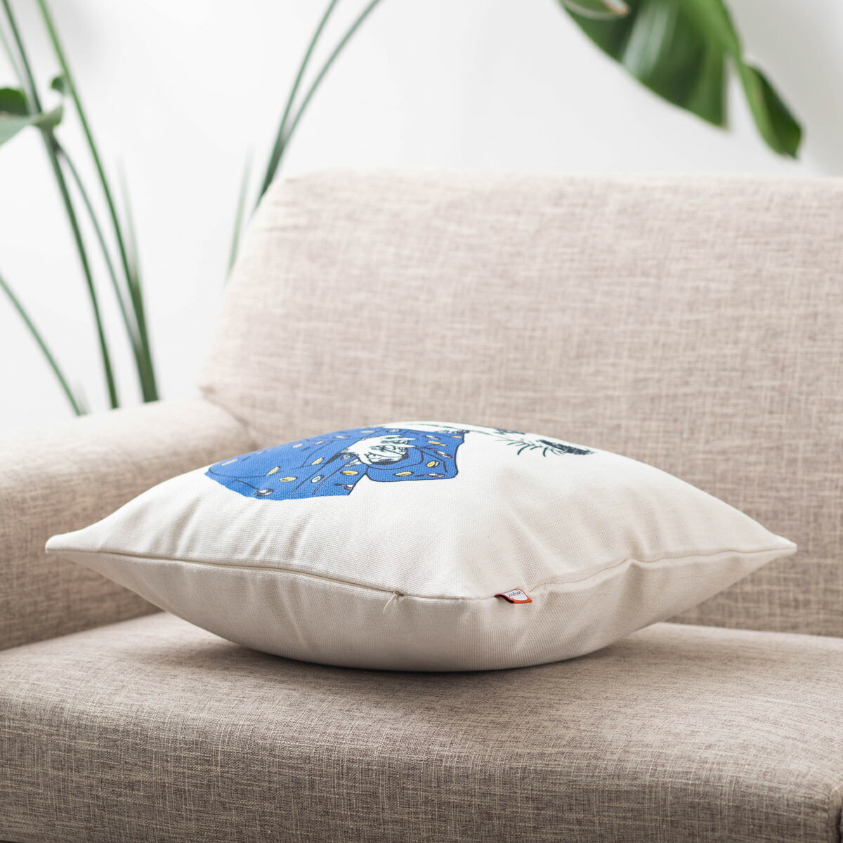 ジムボバート クッションカバー Jimbobart アナグマ Badger 英国 デザイン 45×45cm アニマル リネン 天然の麻で出来たハンドメイド あなぐま 動物 イギリス プレゼント ギフト 新生活 新居 引越し祝い 新築 子供 家 おうち おしゃれ [3]