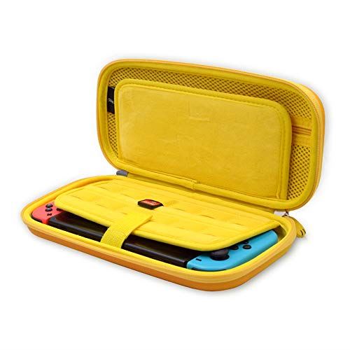 ・【商品説明】Switch Lite /スイッチライトに専用！セット内容：Switch Lite収納バッグ×1 / シリコンケース ,NDSゲームカードをインストールできます・【衝撃に強い収納バッグ】 軽量で衝撃吸収性に優れたEVA素材を採用。表面はPU張りで水に強く、汚れても湿った布で簡単に落とせます。手触りサラサラで、水や汚れや衝撃などからゲーム機本体を優しく守ってくれます。内側は柔らかいクッション材を使用、本体固定用の伸縮性バンドもデザインの一つで、ゲーム機をしっかり固定され、落下対策になります。・【ピッタリ設計のシリコンケース】本体ケースは柔らかいTPU素材を使用し、装着も脱着も簡単で、落下の衝撃を緩和できます。精密な設計で、装着後本体と完璧フィットて、ゲームのボタンに邪魔しません。装着してもイヤホンや充電コネクターなどの接続を確保して、安心で便利です。※在庫更新のタイミングにより、在庫切れの場合やむをえずキャンセルさせていただく可能性があります。ご了承のほどよろしくお願いいたします。関連商品はこちらNS lite ケース スイッチライト ケース3,980円GeeRic スイッチライト 対応 ケース 保5,699円Umora Nintendo switch l10,867円Nintendo Switch Lite キャ9,856円GeeRic スイッチライト 対応 ケース S6,056円GeeRic スイッチライト 対応 ケース 収5,699円GeeRic スイッチライト 対応 ケース S5,699円GeeRic スイッチライト 対応 ケース S5,699円Switchケース ニンテンドースイッチケース6,530円新着商品はこちら2024/5/6【2枚セット】For Xiaomi Mi Sm3,980円2024/5/6イングレム iPhone 12 / 12 Pr8,881円2024/5/6イングレム iPhone 12 / 12 Pr8,881円再販商品はこちら2024/5/6iPhone12カメラレンズ 保護 メタルリン4,918円2024/5/6Apple iPhone12カメラレンズ 保護3,980円2024/5/6Surface Pro 5 2017 ガラスフ11,063円2024/05/07 更新