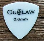 OUTLAW《アウトロー》ピック[2370]　デルリン 三角 0.6mm