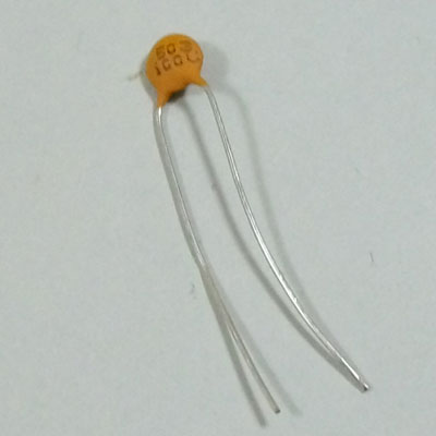 Ceramic Disc Capacitor 0.05uF 100V ＜メーカー説明文＞ 定番のセラミック・キャップです。シングル系には特にお薦めです。Made in U.S.A. 1個入り。 ※画像はメーカーサイトのサンプル品です。