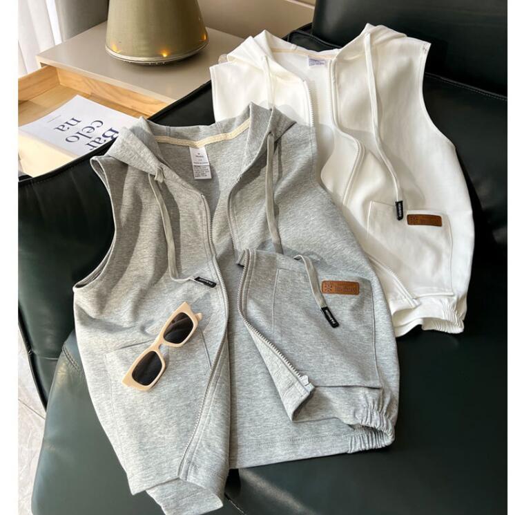 レディース 前開き トップス フード付き ベスト パーカー ジップアップ パーカーベスト ノースリーブ ゆったり カットソーベスト 重ね着 レイヤード スウェット アウター 春秋 お洒落 カジュアル 体型カバー ブラック グレー