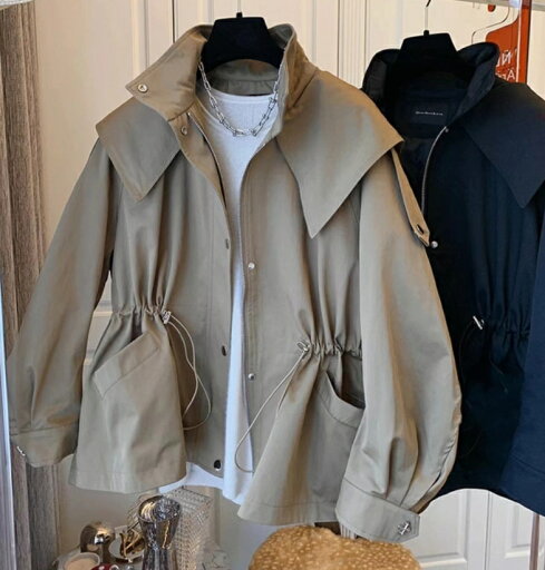 レディース トレンチコート ショート 春アウター スプリングコート 大きいサイズ 春服 春秋 無地 長袖 ポケット付き ライトアウター 春コート ジャケット フード付き 着痩せ 体型カバー 通勤 通学 きれいめ コーデ 大人 カジュアルおしゃれ レディース トレンチコート ショート 春アウター スプリングコート 大きいサイズ 春服 春秋 無地 長袖 ポケット付き ライトアウター 春コート ジャケット フード付き 着痩せ 体型カバー 通勤 通学 きれいめ コーデ 大人 カジュアルおしゃれ