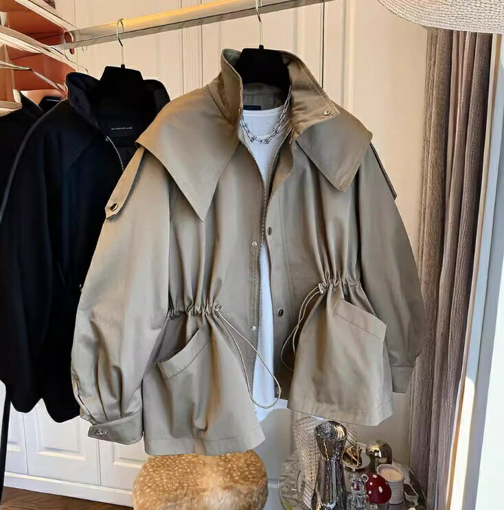 レディース トレンチコート ショート 春アウター スプリングコート 大きいサイズ 春服 春秋 無地 長袖 ポケット付き ライトアウター 春コート ジャケット フード付き 着痩せ 体型カバー 通勤 通学 きれいめ コーデ 大人 カジュアルおしゃれ