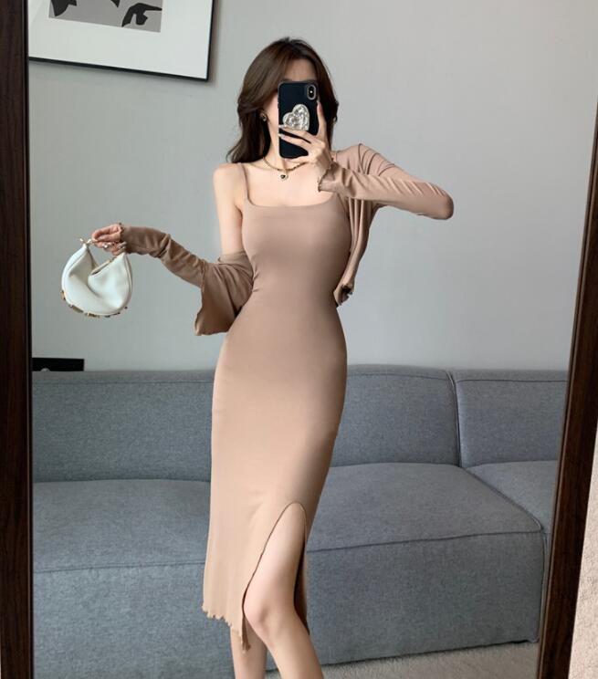 セットアップスカート カジュアルセット セクシー 女性用 カーディガン+ワンピース 2点セット 春服 秋服 2023新作 タイトワンピース スリット入り ヒップラップ シンプル スリム 細見え 着痩せ エレガント 気質 お出かけ 食事会 デート パーティー 結婚式 二次会ドレス