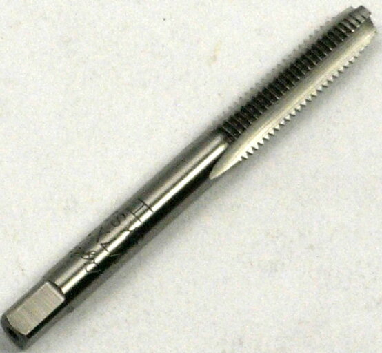 乐天商城 - ライト精機 中タップ M7×1.0mm ハンドタップ ナット メネジ作成 メネジ メネジ山修正 4990052041204