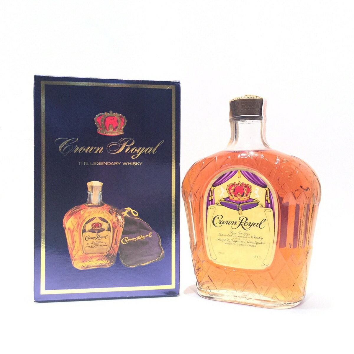 【化粧箱・巾着入り】クラウン ロイヤル 1979Crown Royal 197943.4GL / 750ml