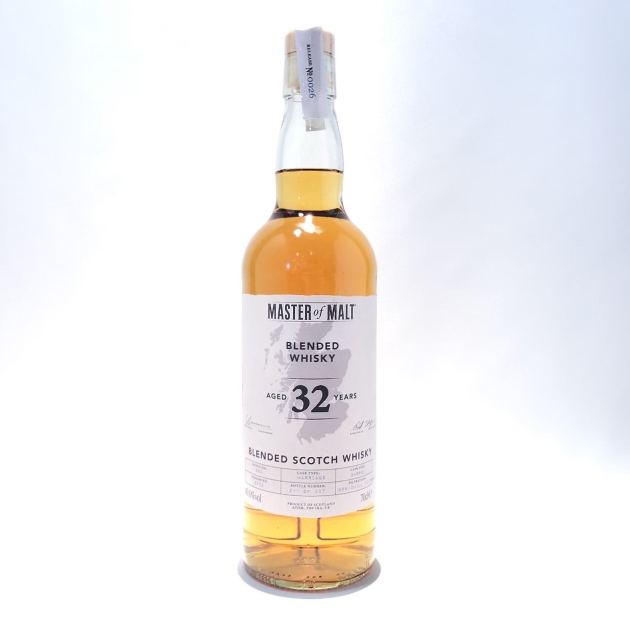 }X^[ Iu guhEBXL[ 32Ni1990-2022jMASTER OF MALTBLENDED WHISKYAGED 32 YEARS[XNo002670cl ^ 40.0 % vol