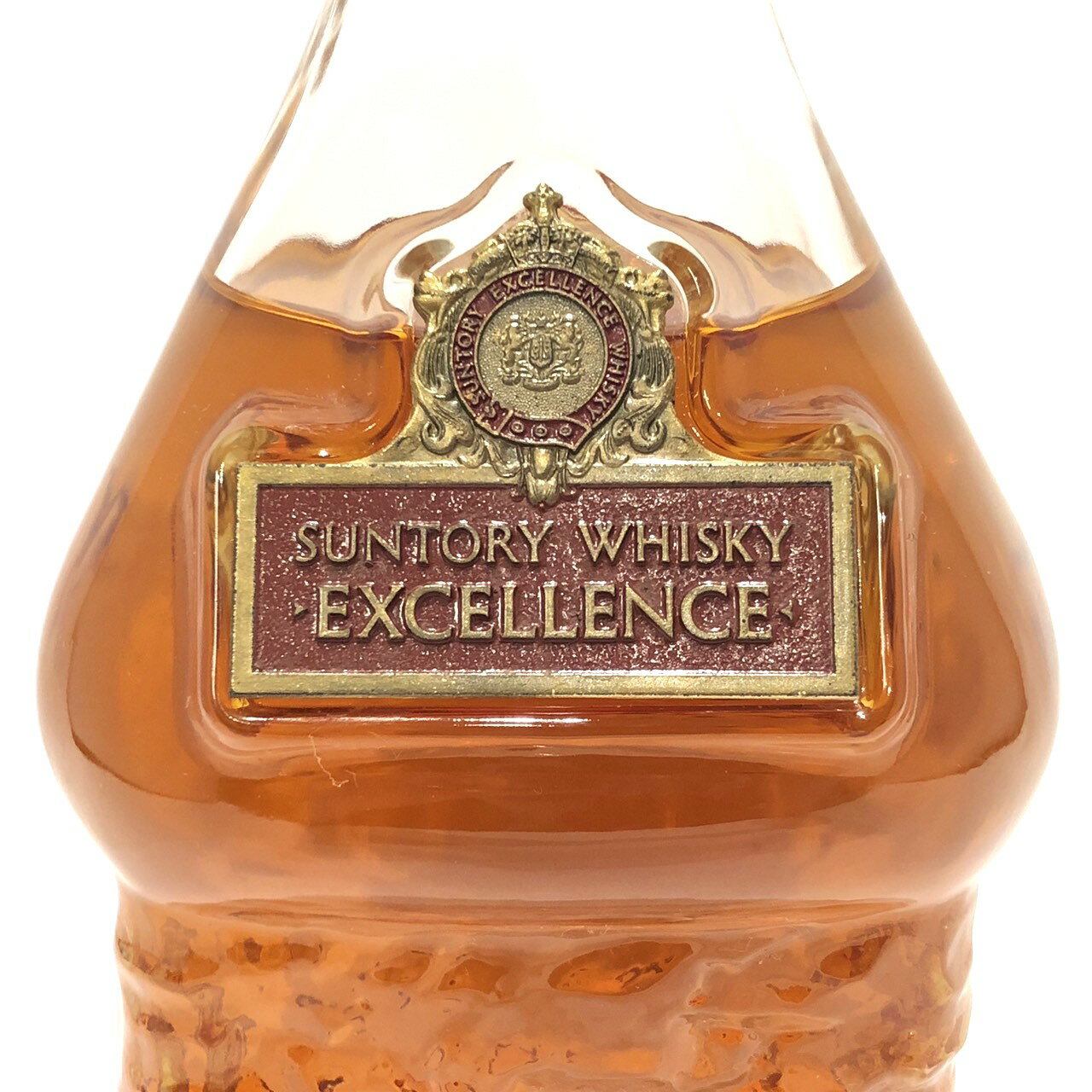 100%アメリカンオーク樽で7年以上熟成した原酒のみを使用バランタイン7年アメリカンオークバレル40度700ml