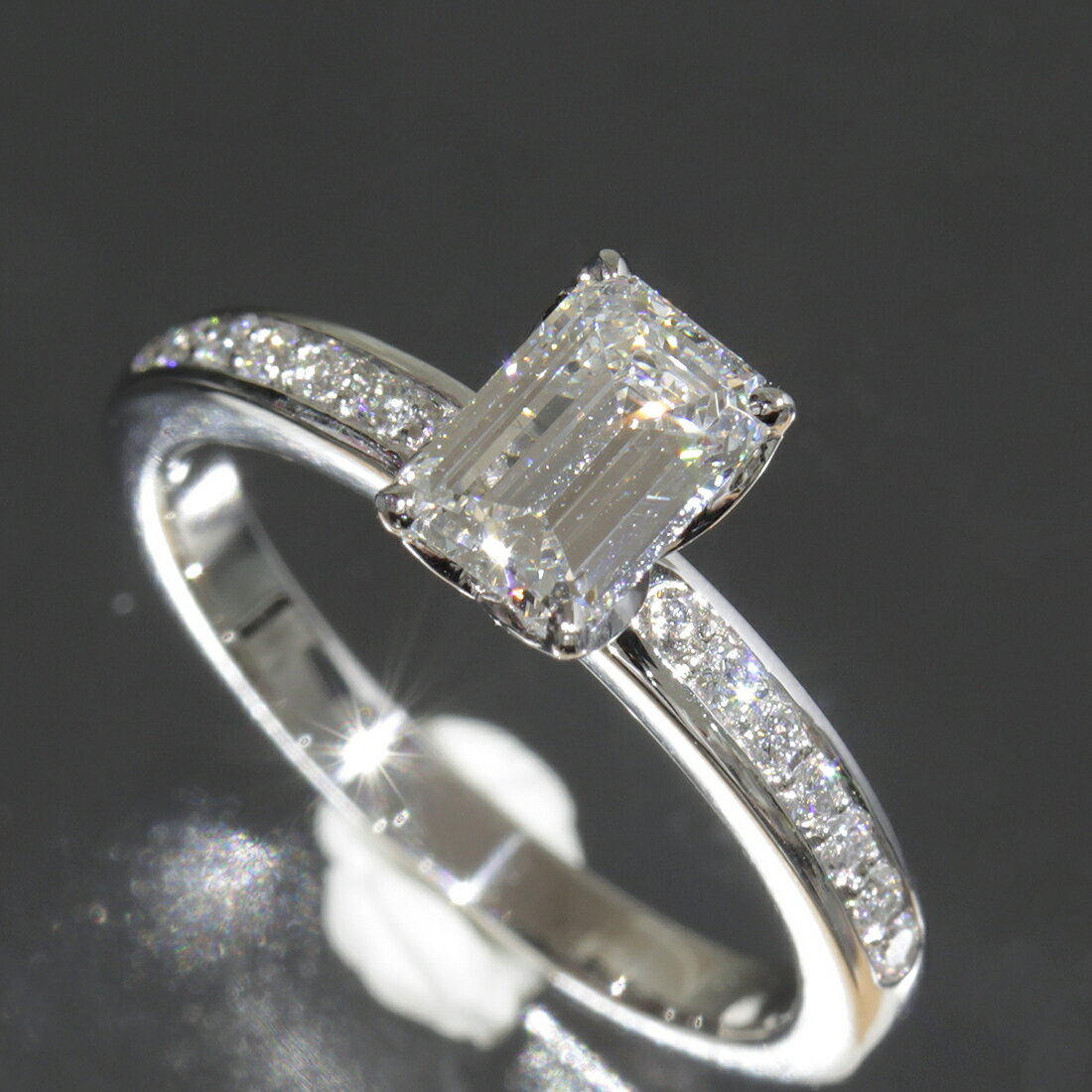 楽天市場】エメラルドカット ダイヤ(カラット数0.6 ~ 0.69ct 楽天市場】エメラルドカット ダイヤ(カラット数0.6 ~ 0.69ct