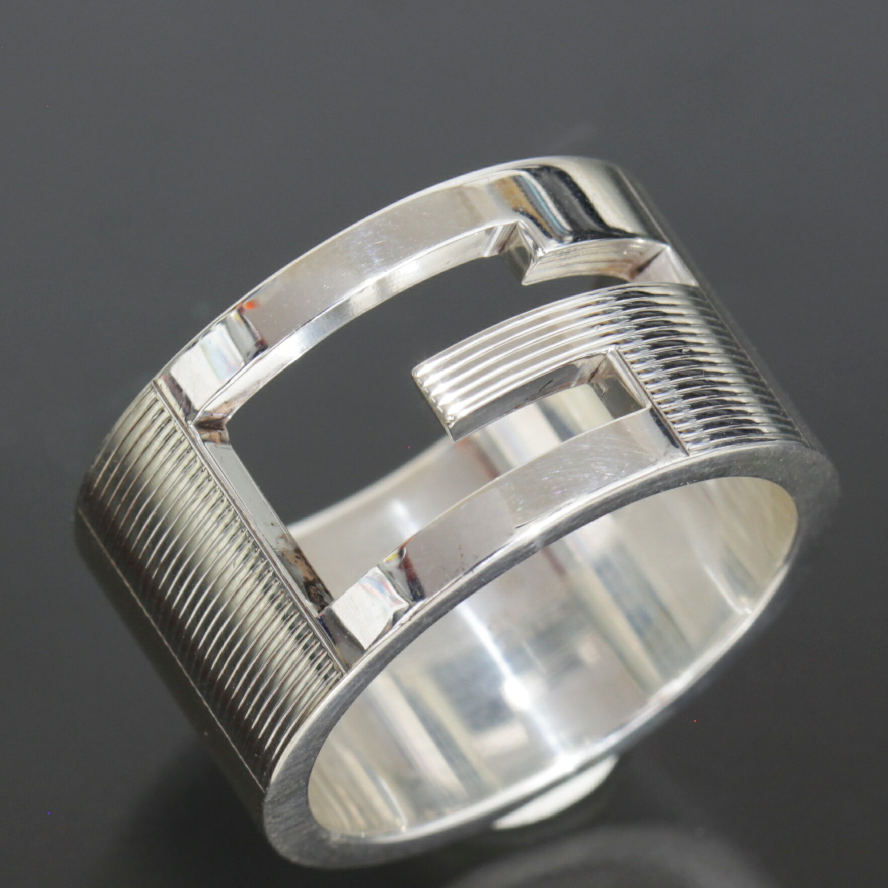 GUCCI グッチ ワイド ロゴリング 14号(16) 指輪 シルバー925 E1183【中古】