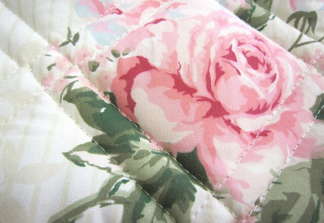 2枚組　人気アイテム　ローズアベニュー　シートクッション　40x40