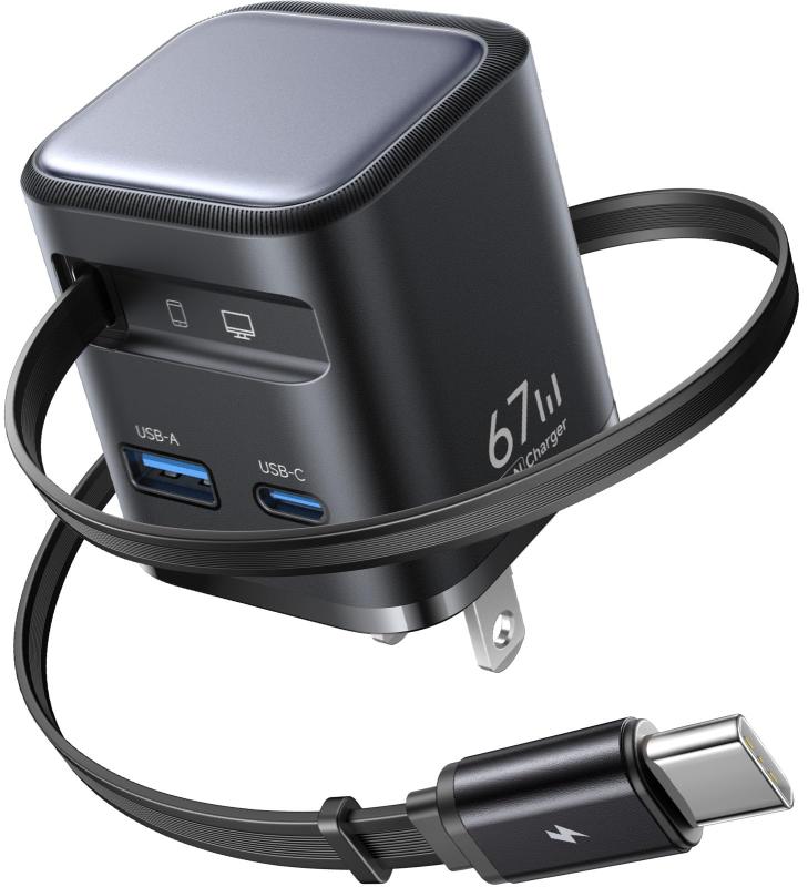67W 充電器 type-c usb【業界最新巻き取り式・超軽量・三台同時充電】急速充電器 安全で低温 type-c 3ポート ケーブル ー体型 折り畳み式 巻き取り式充電器 GaNIII技術 まきとり充電ケーブル c 火【瞬間フル充電67W急速充電】 市販のほとんどの充電器と比べて、弊社の67W PD急速充電器は最新のPD3.1、QC3.0、PPS急速充電技術を採用し、単一ポートでの最大出力は67Wに達するので、iPhone 16をわずか30分で60%、MacBook Proを30分で50%まで充電可能となり、従来の充電器よりも7倍速い充電速度を実現できます。出張や日常の通勤時でも、バッテリー切れの不安から解放され、常に満充電の状態を維持できます。MacBook Air、MacBook Pro、iPhone 16などの高性能デバイスの充電要件が高まる中、充電器 type-cはこれらのデバイスをサポートする理想的な選択です。この充電器があれば、体験したことのない急速充電を実現でき、時間を節約して快適な生活を送れます。