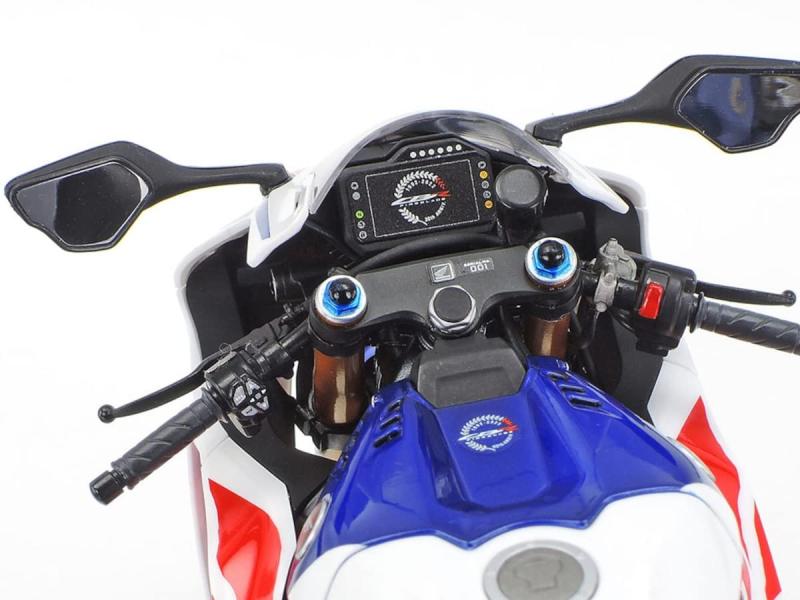 ���ߥ�(TAMIYA) 1/12 �����ȥХ����꡼�� No.141 Honda CBR1000RR-R FIREBLADE SP 30th Anniversary �ץ��ǥ� 14141