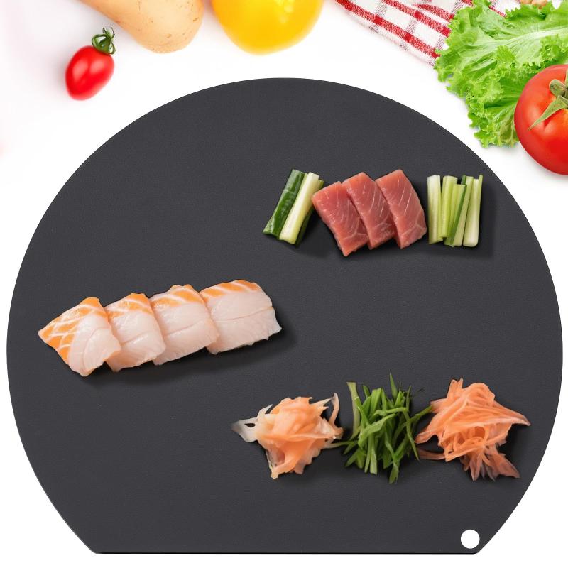Rakuten - Drado まな板 丸 エラストマー まないた d型 抗菌 耐熱 食洗機対応 TPU製 薄型 軽量 小さい 穴あき 両面使える かまぼこ型 熱湯消毒 傷つかない 黒 おしゃれ キッチン用品 アウトドア適用 (長さ3