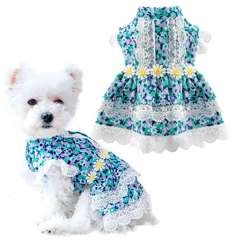 ABRRLO 犬 猫 ワンピース お姫様 スカート レース ドレス 春夏 ペット服 ドッグウェア 花柄 可愛い 中小型猫犬 (SS, B)【お姫様風】可愛らしいレースのオーナメントと花の柄で飾られて、可愛らしいプリンセススカートになりました。 春夏はよりカラフルになりました。こんなオシャレなワンピースを着せると、注目を浴びるアイテムに間違いなし。【着心地良い】この犬/猫のドレスは柔らかい生地を採用して、肌に優しいし、心地がよいです。ボタン式、着替える安くて着脱が簡単なデザインです。流行っている花の柄が付き、美しくておしゃれです。爽やかなデザイン、素材も軽く、負担もありません。ご愛犬/猫は楽に楽しく遊べます。【適用場合】自宅、お出掛け、お散歩、お旅行、記念撮影、イベント、パーティー、休日などおすすめいたします。ワンちゃんの抜け毛が気になる時に大活躍してくれます。薄いので乾きも早く、洗濯も可能です。暑い夏でも涼しく過ごせます。【ワンピースのサイズ】XS：胸周り：28-32cm 背丈：18-22cm 推奨体重：1.5kg以内；S：胸周り：36-40cm 背丈：23-27cm 推奨体重：2-3kg；M：胸周り：40-44cm 背丈：28-32cm 推奨体重：3.5-4.5kg；L:胸周り：44-48cm 背丈：33-37cm 推奨体重：5-6kg；XL：胸周り：52-56cm 背丈：38-42cm 推奨体重：6.5-8kg 中小型猫犬に適しています。【ご注意】1.推奨体重はトイブードルなどの小型犬の参考値です。シュナウザー、ブルドッグ、猫は胸周りと長さを参照してください。2.ご購入前に必ずペットのサイズをお測り頂き、実寸で確認してください。3.ペット服のサイズは平置きして手で測ったので、1〜3cmの誤差がございます。4.実際の色調とサイトの写真が多少異なる場合があります。5何かご質問と問題がありましたら、いつでも御遠慮なくて連絡ください。