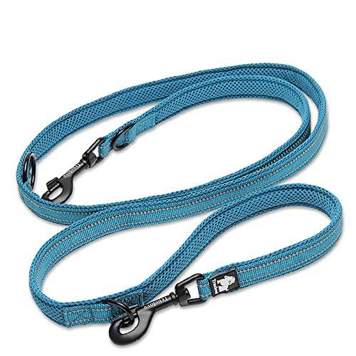 cocomall 7in1多機能犬用リード ダブル犬用ショルダーリード 2頭引き 小型、中型、大型犬用 3M反射材料 (ロイヤルブルー, L)1本で色々使える7in1多機能リード:ナスカンをリード本体のDカン、O型リングに接続することで、110cm/135cm/175cmの長さに調節可能。ショルダーリードとして、ダブルリードとして、普通リードとして、ポールナイロン素材:人間用のスポーツ用品と同じく軽いナイロン素材でできており、使っていて疲れにくいつくりになってます。大切なわんちゃんに安心して使えるようしっかりとした縫製となっています。耐久性:耐衝撃性に優れた亜鉛合金素材の留め具は高い引張り強さ、耐腐食性と硬度がある。リードは耐久性があり、ステンレススチールを使用しておりサビにくいつくりになってます。3M反射素材:ナイロン素材に3M反射ステッチを入れて、夜になると反射するので、暗い夜道でも目立ちます。入射した方向に対して集中的に反射するため、ライトに照らされると、遠くからでもよく見えます。夜道の散歩も安心、機能面でもおすすめです。洗濯できる:水に強い素材を使っており、汚れた場合は洗うことができ、革と比べてボロボロにもなりにくいです。フトメッシュハンドル、手に優しく、しっかりしてくれるので、滑りにくく、あんしんしてお散歩をお楽しみいただきます。