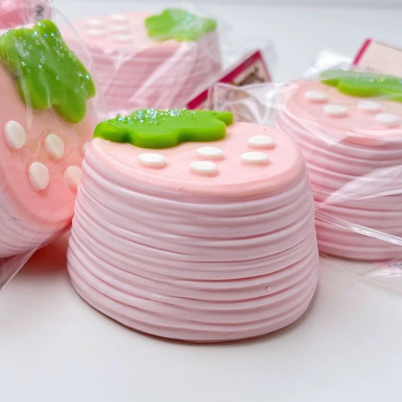 スクイーズケーキおもちゃ ぷにぷに 水感 ストレス解消 おもちゃ 減圧グッズ 低反発 握って ストレス発散 触感いい スクイーズおもちゃ 子供 大人 誕生日 新年 クリスマス プレゼント ギフ whitehalca-10284681 White market サンプル画像2