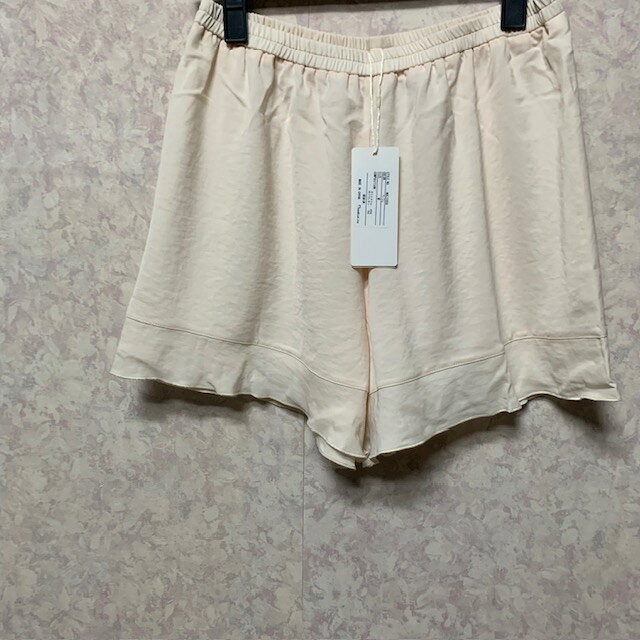 Rakuten - 送料無料 裾フリルパンツ インナーパンツ 部屋着 レディース 白 アイボリー 黒　S, M, L, XL, 2XL