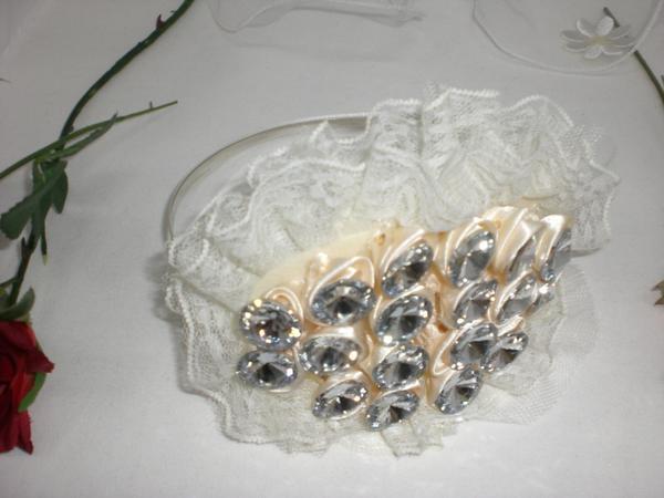 豪華キラキラ ラインストーン付 レースカチューシャ