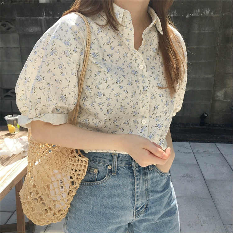 3点5% 5点8%クーポン! レディース ブラウス 花柄 ショートシャツ 半袖シャツ トップス カジュアル 可愛い フェミニン きれいめ 上品 学生 休日コーデ おしゃれ お出かけ デイリー 普段着 ピンク ブルー S M L XL サイズのサムネイル