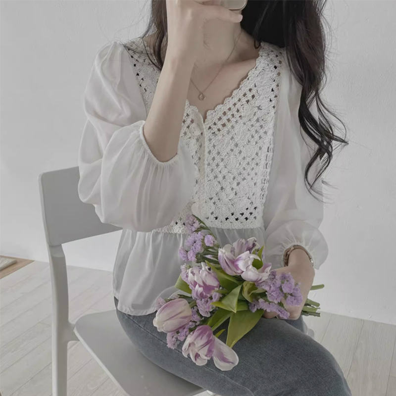 レディース レースブラウス 上着 長袖 花柄レース 刺繍 トップス オフショルダー Tシャツ透け感 レース切替えニット開襟シャツVネック 夏 春 秋 冬 日常着 お洒落 大人可愛い お洒落 肌見せ 着痩せ 夏 春 秋 カジュアル エレガント大人可愛い 上品 おしゃれ お出かけ