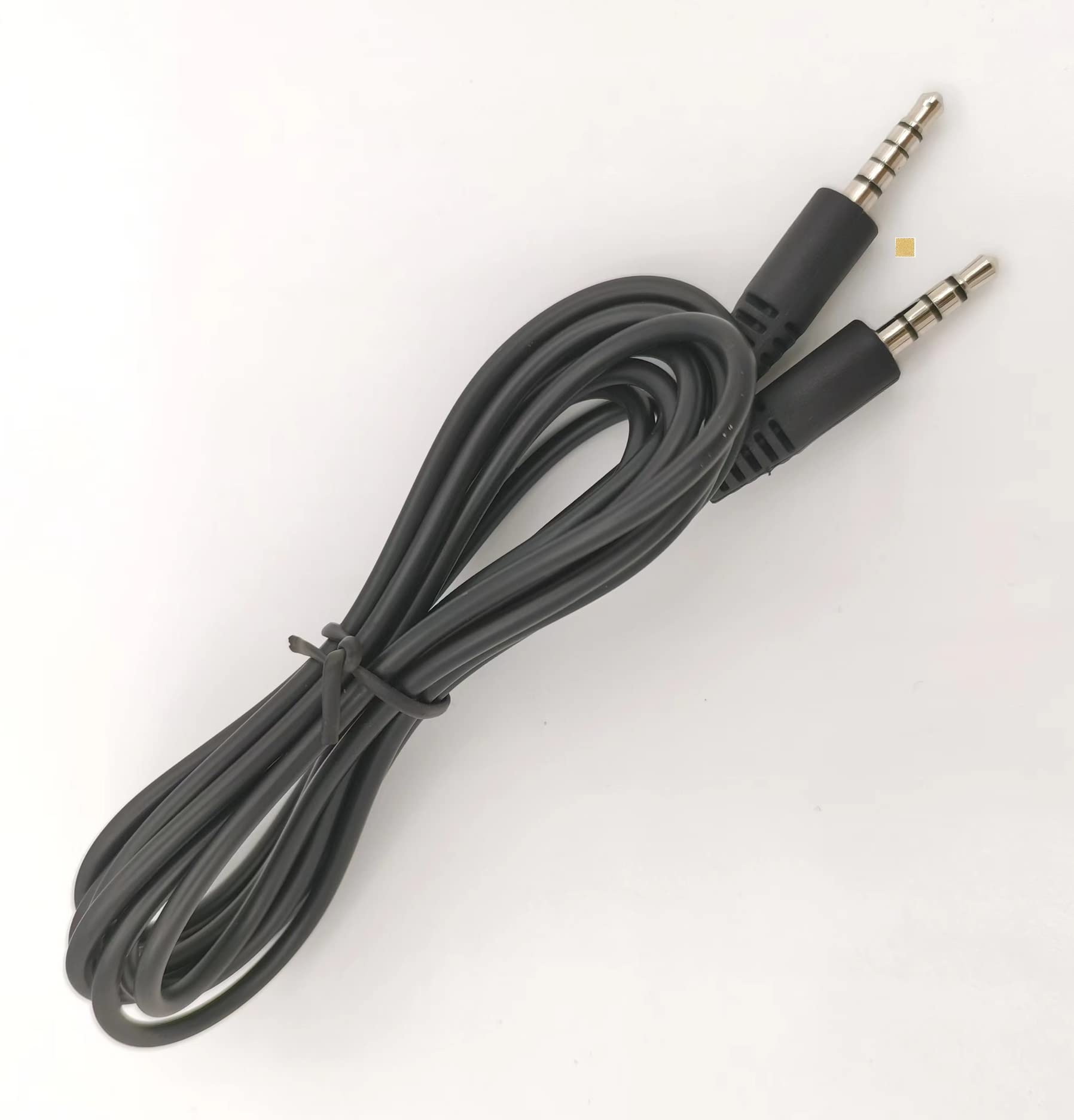 【送料無料】Sound Wave 5極 3.5mm - 4極 3.5mm 変換 オーディオケーブル オス オス ステレオ L L 5極を4極に変換 ミニプラグ イヤホンジャック +F.Wave オリジナル レザー調 MicroFiber お手入れクロス付 5-4P3.5Ca 色：ブラック、サイズ：ブラック1m