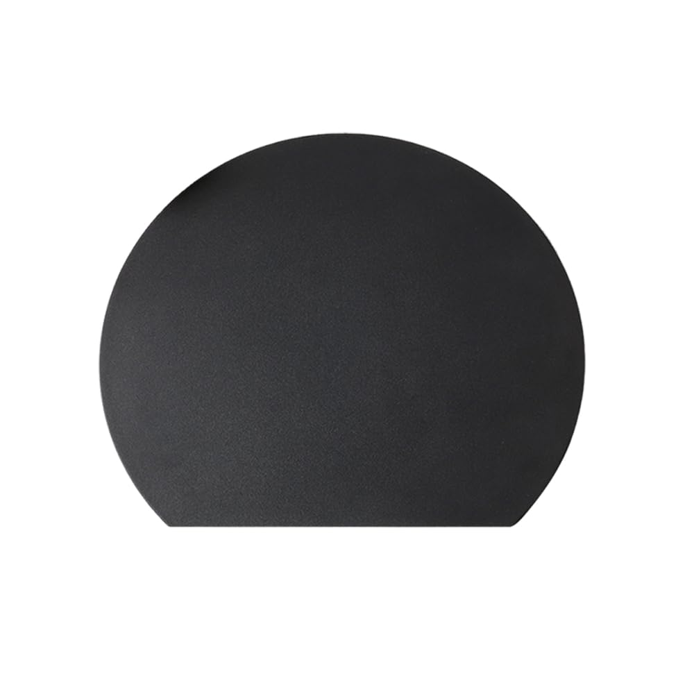 【送料無料】まな板 丸いまな板 D型 耐熱エラストマー かまぼこ型 食洗機対応 耐熱 穴無し抗菌 黒 ベージュ 半円 円形 合成ゴム 抗菌 滑らない 料理器具 キッチン用品 薄型 軽量 35×29cm 両面利用可能