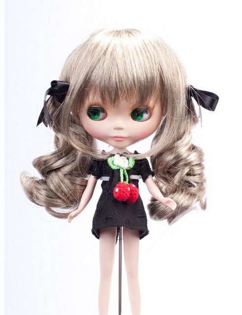 【Wigs2dolls】人形・ドールウィッグ/B-130/ミディアム/Blythe/ブライス/オリジナル/人気商品/撮影にも/おもちゃ