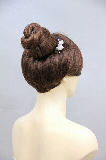 【Wigs2you】和装ウィッグ/成人式/簡単着用/非耐熱/日本製高級ファイバー使用/W-8416/ヘアピース/シニヨン/団子ウィッグ/和装/最高級/ナチュラル/かつら/着物/夏祭り/花火/ポイントウィッグ【楽天BOX受取対象商品】】