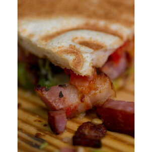 tent-MarkDESIGNSMultiHot-SandwichMaker2