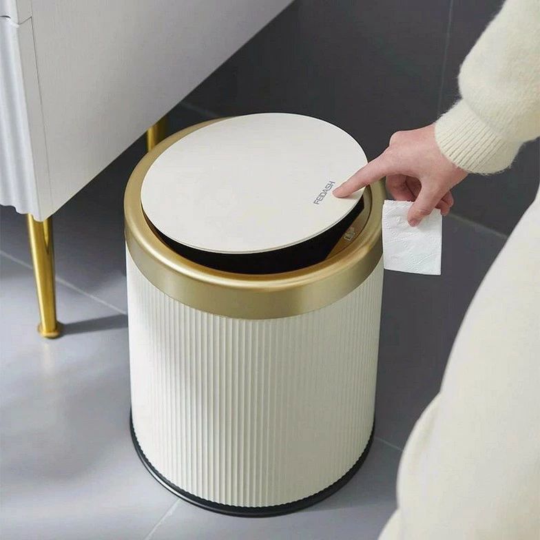 乐天商城 - 家庭用のゴミ箱です、カジュアルスタイルゴミ容器です、ふたつきのゴミを押します、押すだけでフタが開けますゴミ出し器、優雅で軽い家庭用ゴミ箱です、大容量ゴミ箱です、エコ素材のゴミ収納です、耐久プレス式、滑り止めスタンドです、密閉防臭ゴミ箱です