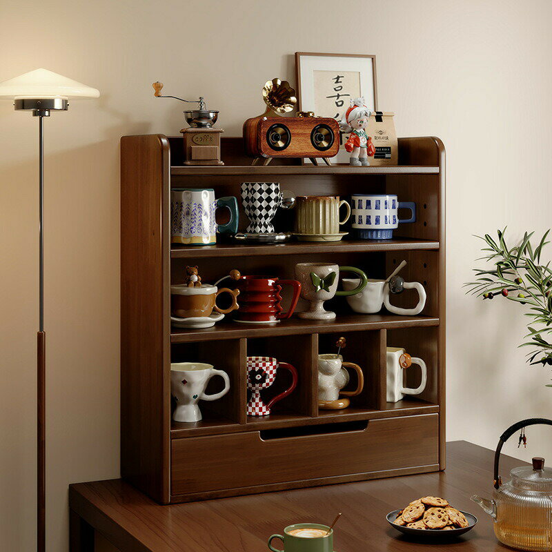 �ڤΥ��åפ�ê�����ê�����ɥܡ��ɿ�Υ��åץ��åפ��֤������󥿡����̥����ҡ����åפ��Ǽ����Ÿ����ê�Ǥ�